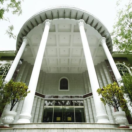 Pleasant Days Resort Chembarambakkam Lake Екстер'єр фото
