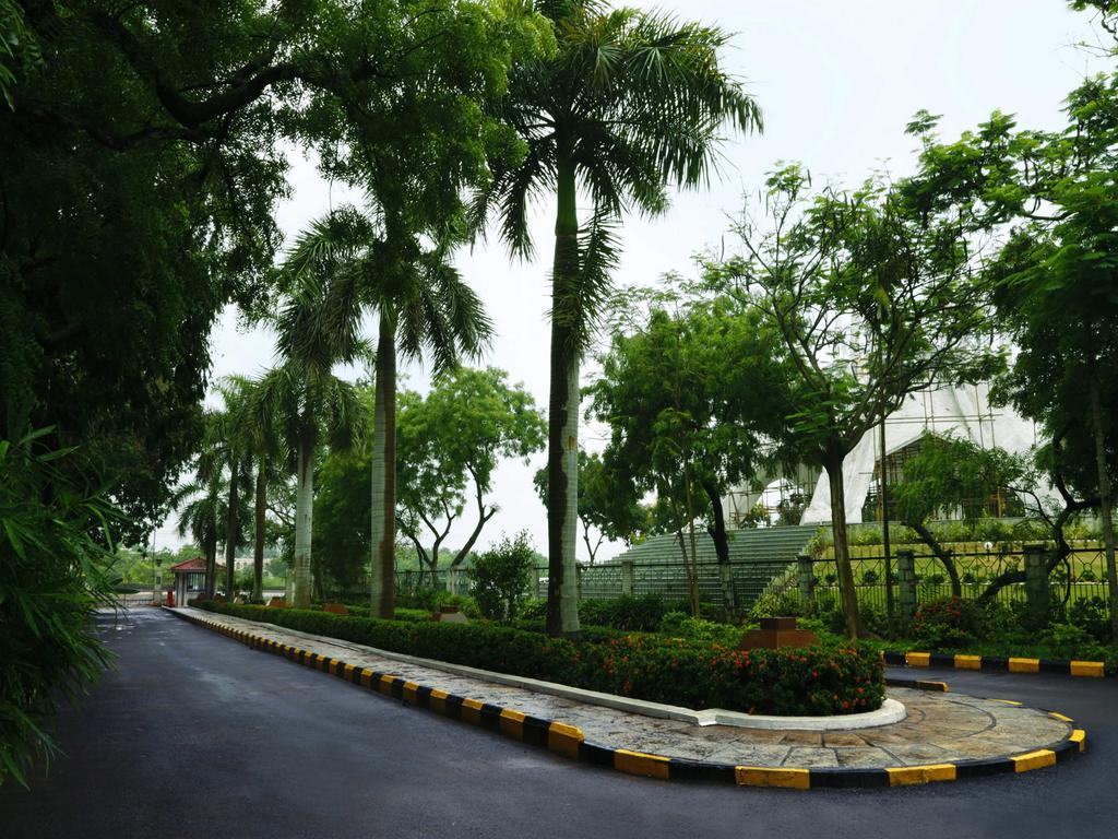 Pleasant Days Resort Chembarambakkam Lake Екстер'єр фото
